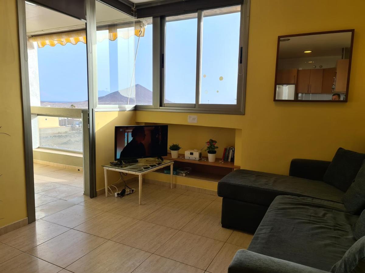 Apartment Barraquito, Balcony With Sea View, Close To The Beach, Wifi, Ideal For Surfers El Medano  Bagian luar foto