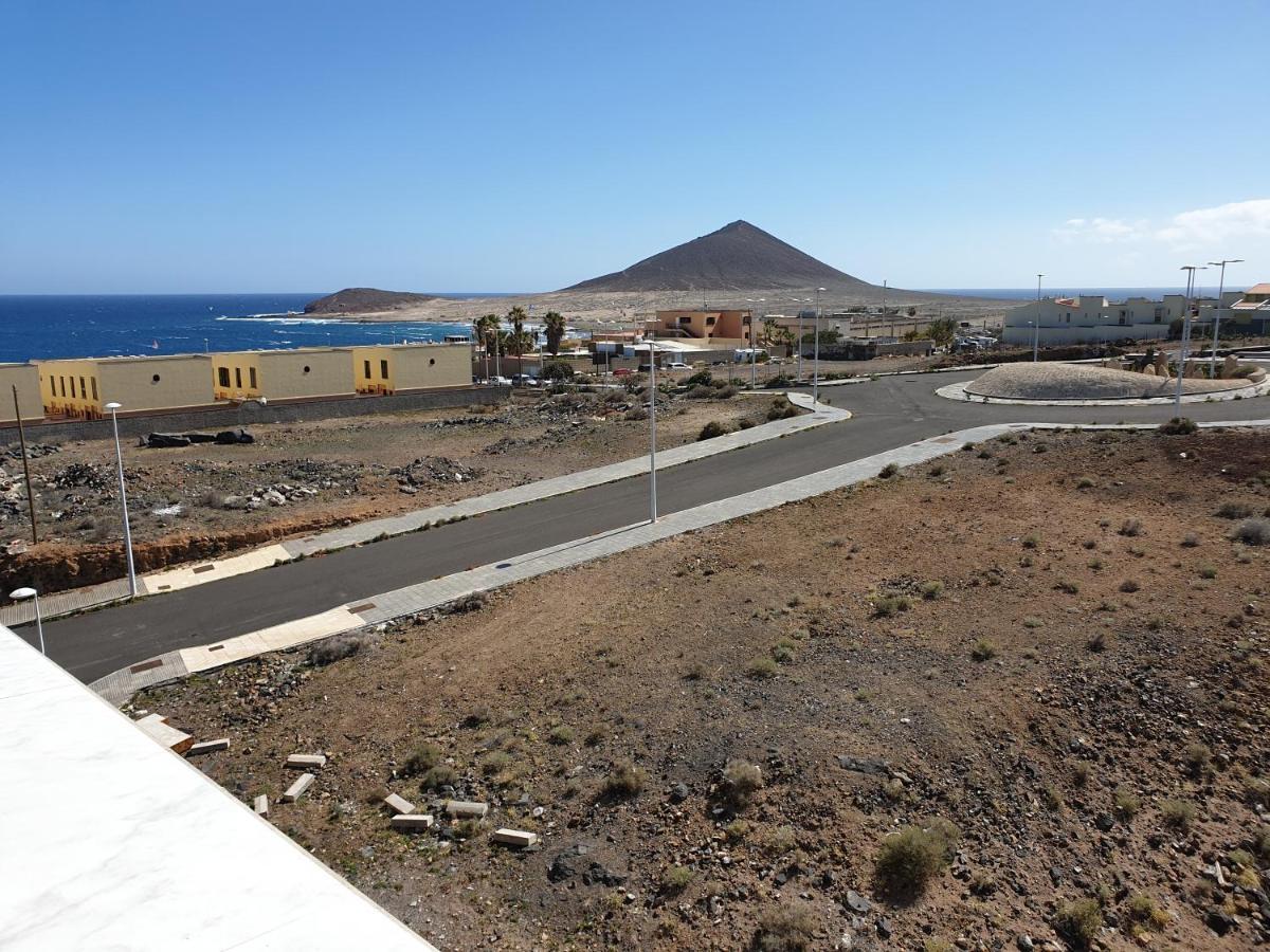 Apartment Barraquito, Balcony With Sea View, Close To The Beach, Wifi, Ideal For Surfers El Medano  Bagian luar foto