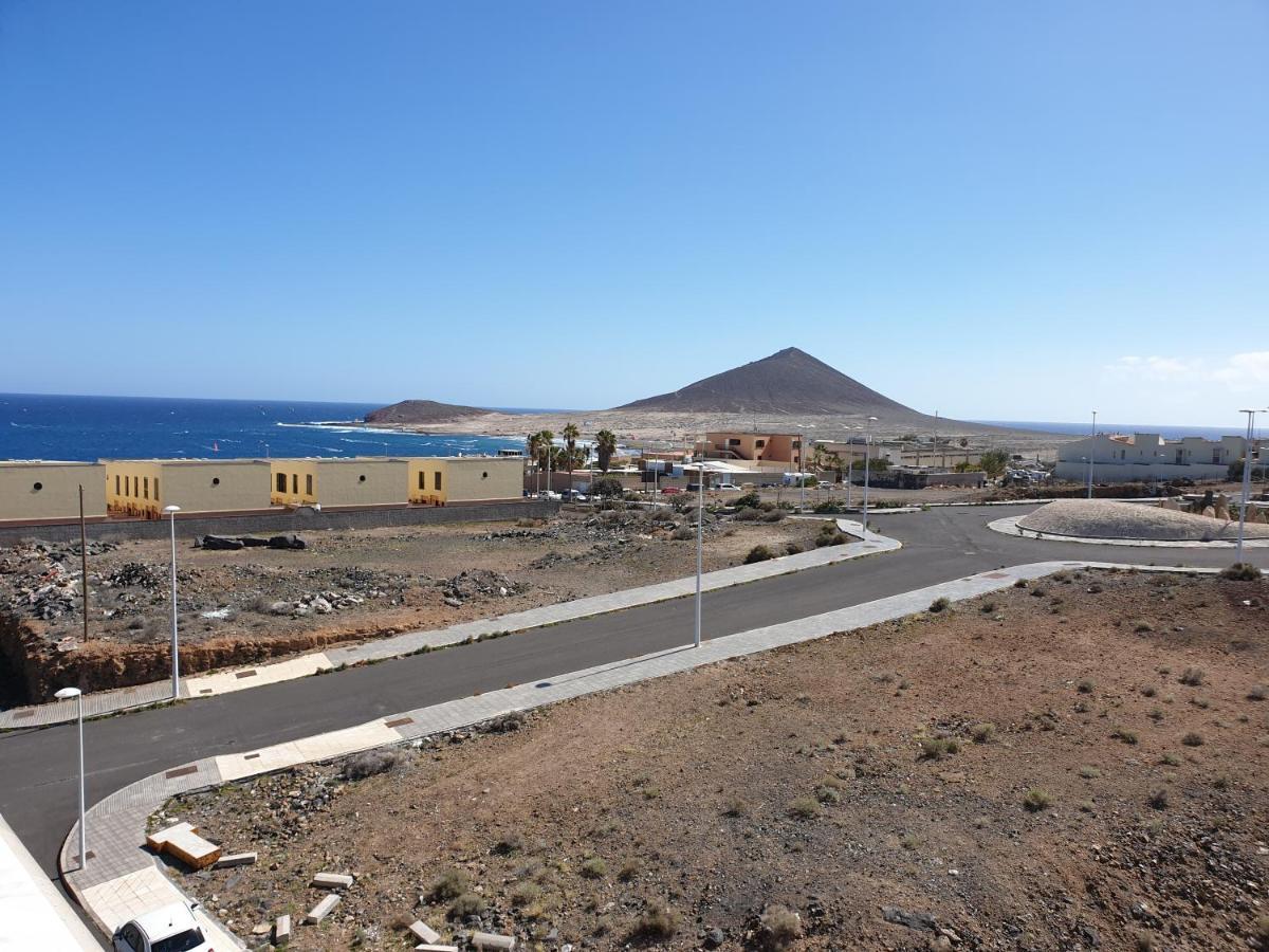 Apartment Barraquito, Balcony With Sea View, Close To The Beach, Wifi, Ideal For Surfers El Medano  Bagian luar foto